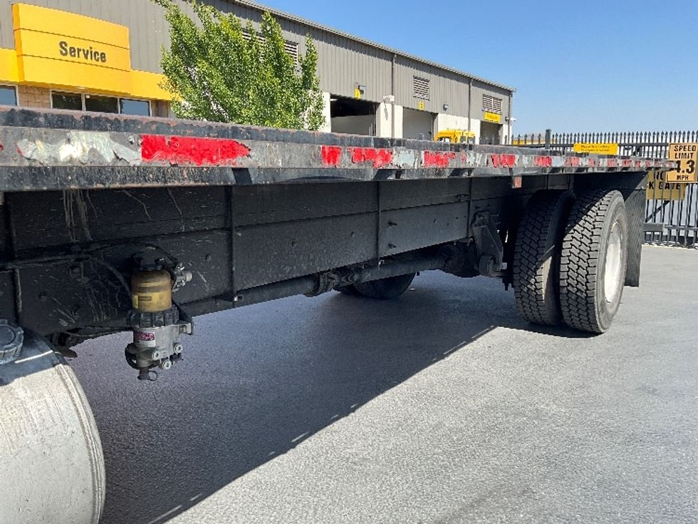 Flatbed Truck-Light and Medium Duty Trucks-International-2020-MV607-Torrance-CA-126,502\n\t\tmiles-$ 49,500 - Image 5