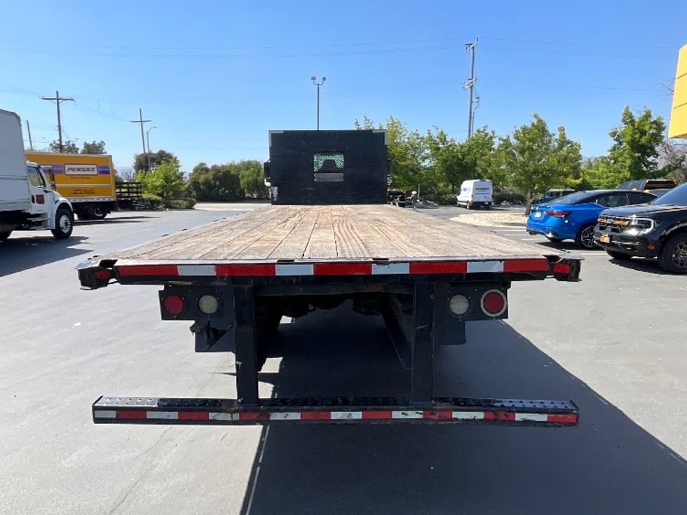Flatbed Truck-Light and Medium Duty Trucks-International-2020-MV607-Torrance-CA-126,502\n\t\tmiles-$ 49,500 - Image 7