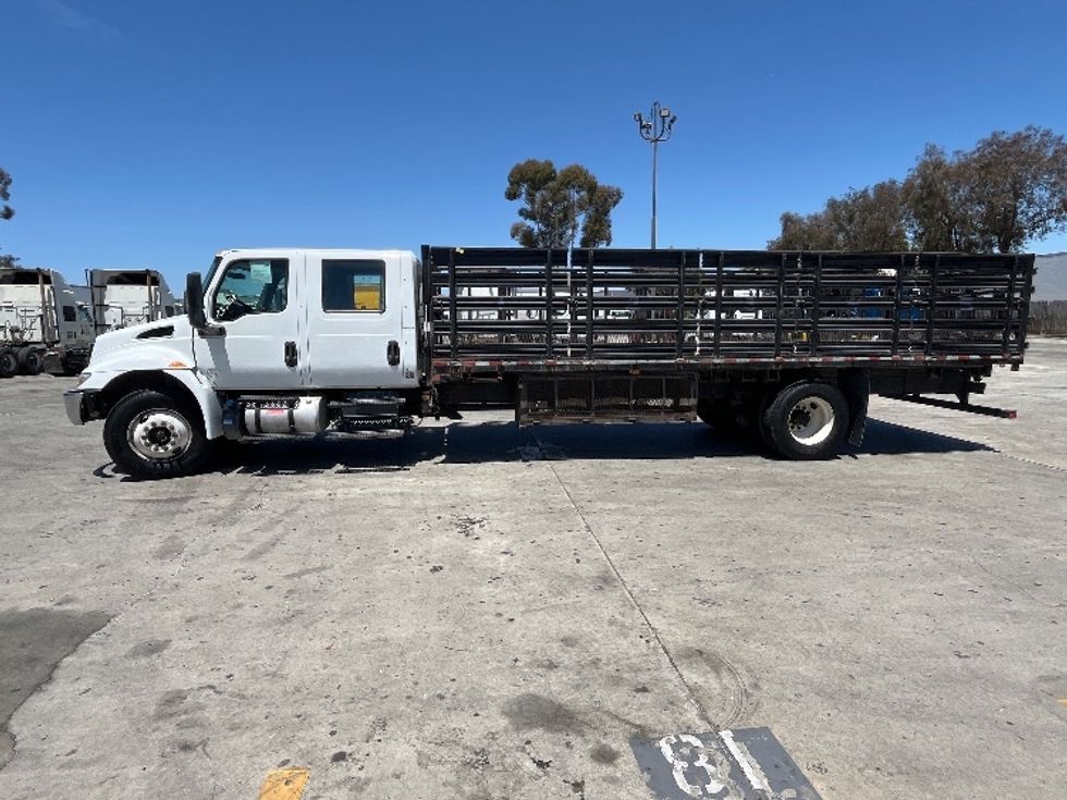 Flatbed Truck-Light and Medium Duty Trucks-International-2020-MV607-Torrance-CA-127,259\n\t\tmiles-$ 58,250 - Image 4