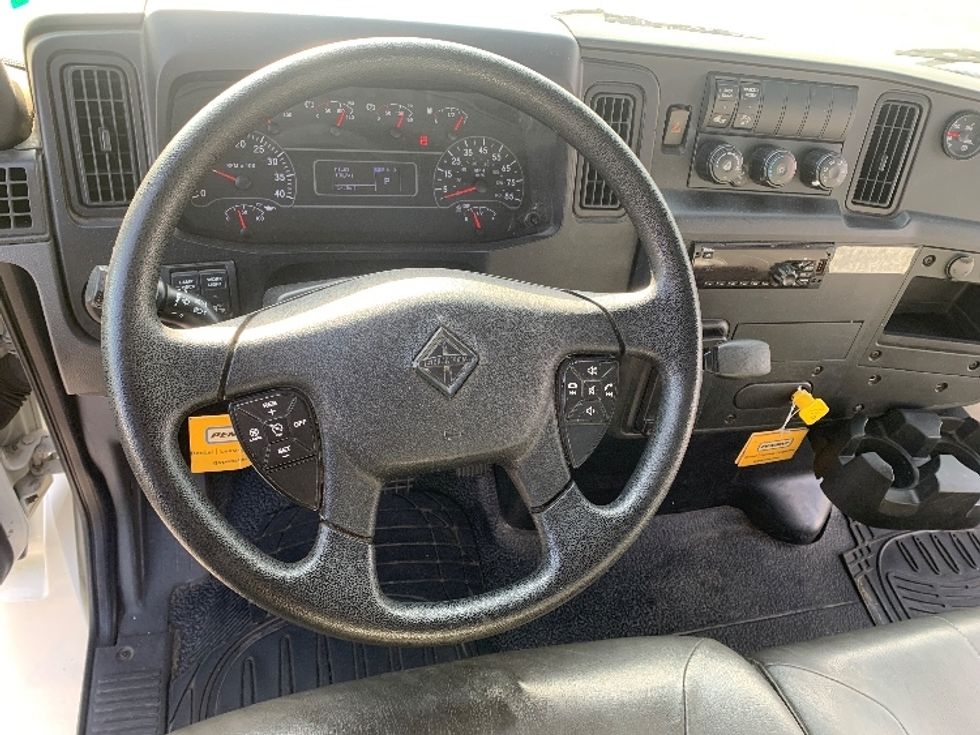 Flatbed Truck-Light and Medium Duty Trucks-International-2020-MV607-Torrance-CA-136,688\n\t\tmiles-$ 45,750 - Image 15