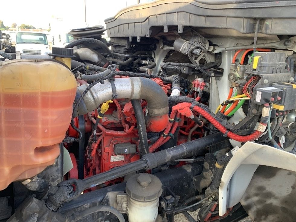 Flatbed Truck-Light and Medium Duty Trucks-International-2020-MV607-Torrance-CA-136,688\n\t\tmiles-$ 45,750 - Image 21