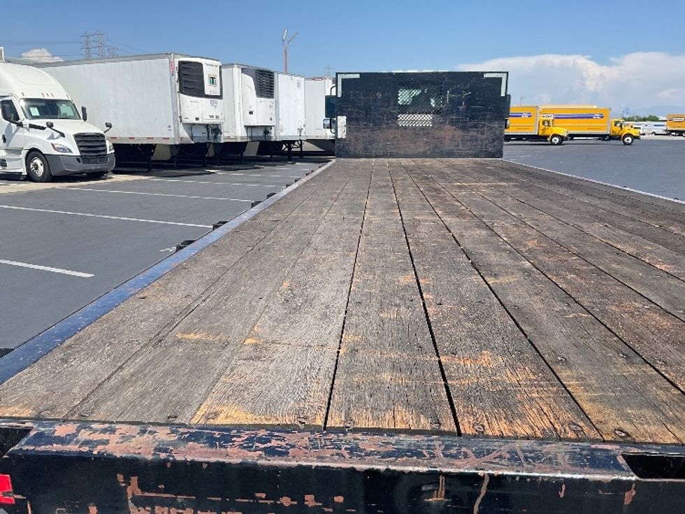 Flatbed Truck-Light and Medium Duty Trucks-International-2020-MV607-Torrance-CA-162,199\n\t\tmiles-$ 45,250 - Image 11