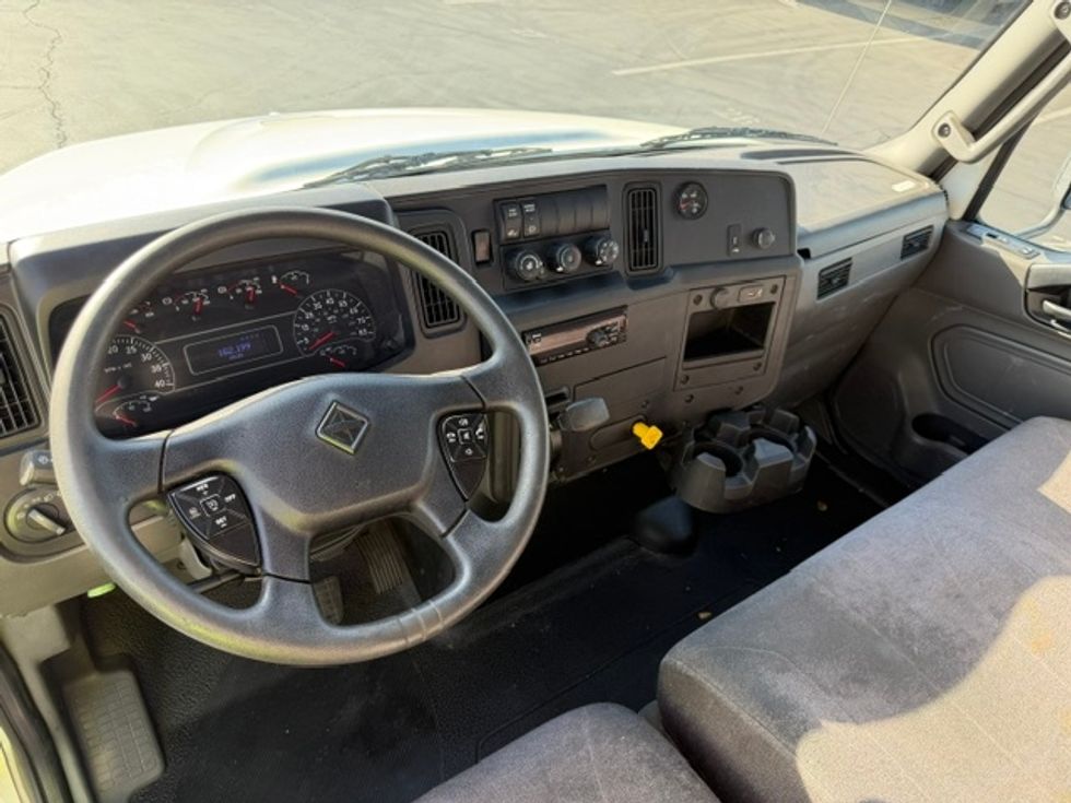 Flatbed Truck-Light and Medium Duty Trucks-International-2020-MV607-Torrance-CA-162,199\n\t\tmiles-$ 45,250 - Image 18