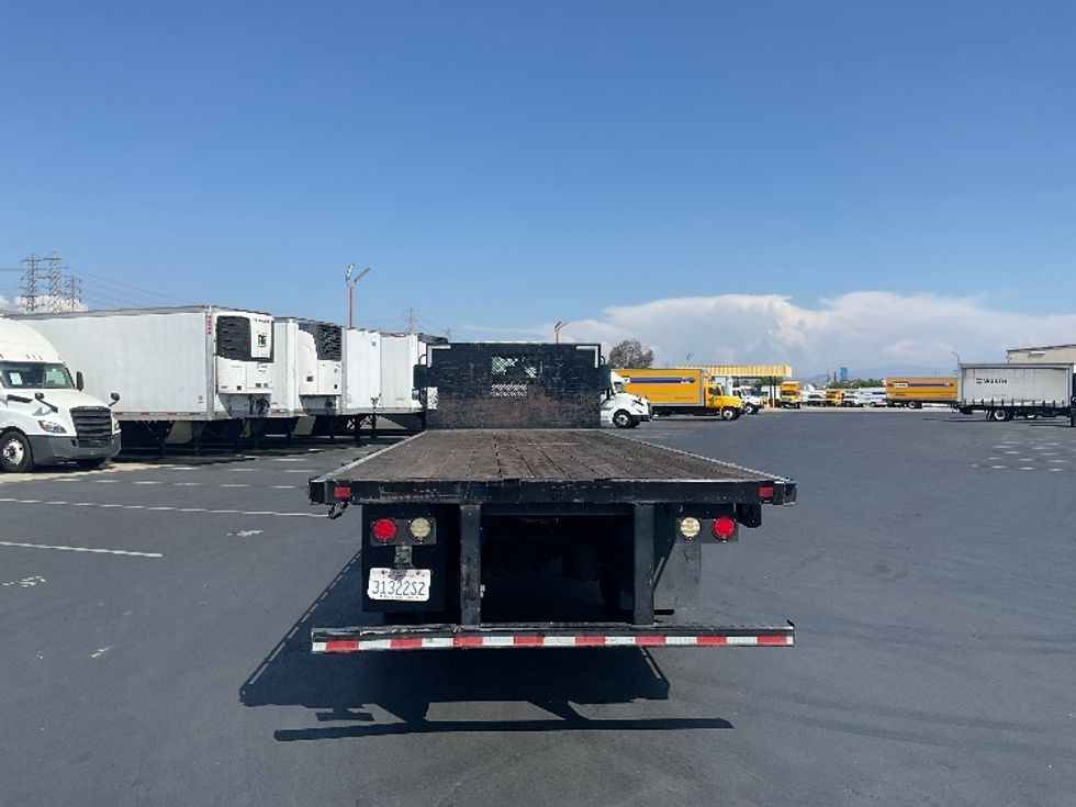 Flatbed Truck-Light and Medium Duty Trucks-International-2020-MV607-Torrance-CA-162,199\n\t\tmiles-$ 45,250 - Image 7
