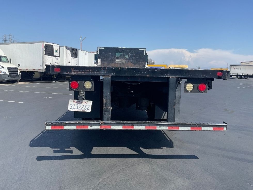 Flatbed Truck-Light and Medium Duty Trucks-International-2020-MV607-Torrance-CA-162,199\n\t\tmiles-$ 45,250 - Image 9