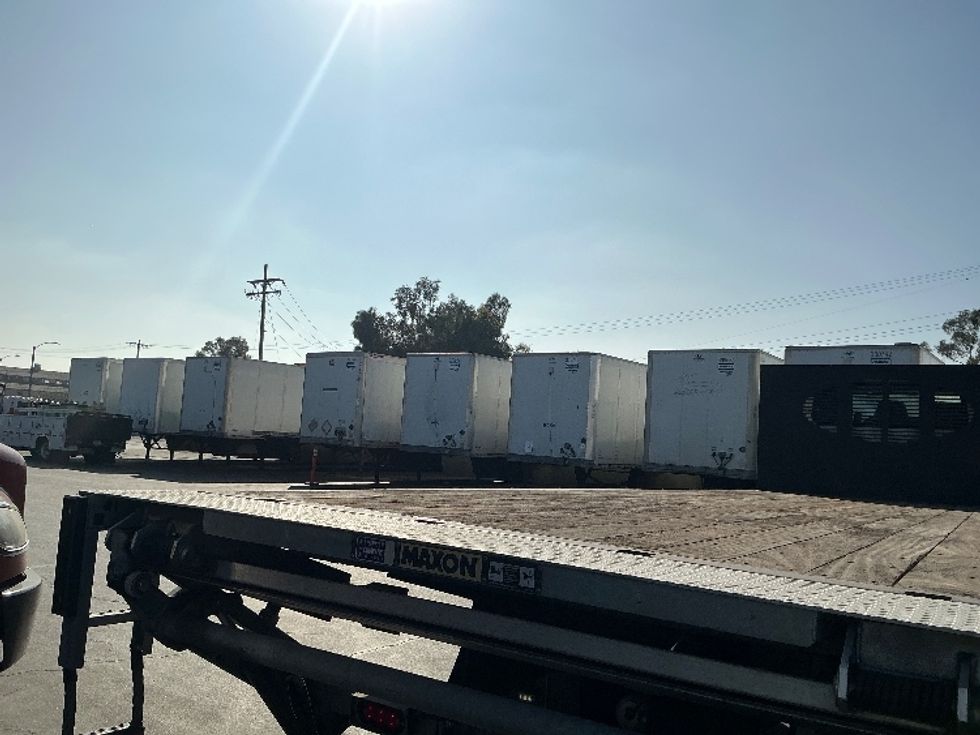 Flatbed Truck-Light and Medium Duty Trucks-International-2020-MV607-Torrance-CA-220,263\n\t\tmiles-$ 48,750 - Image 11