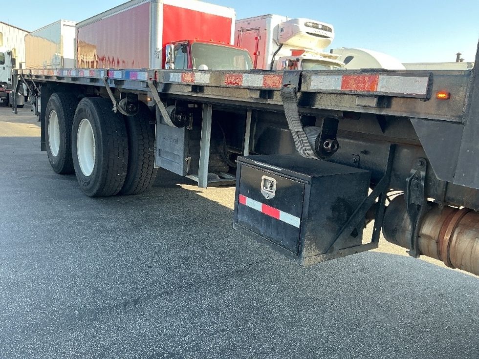 Flatbed Truck-Light and Medium Duty Trucks-International-2020-MV607-Torrance-CA-220,263\n\t\tmiles-$ 48,750 - Image 14