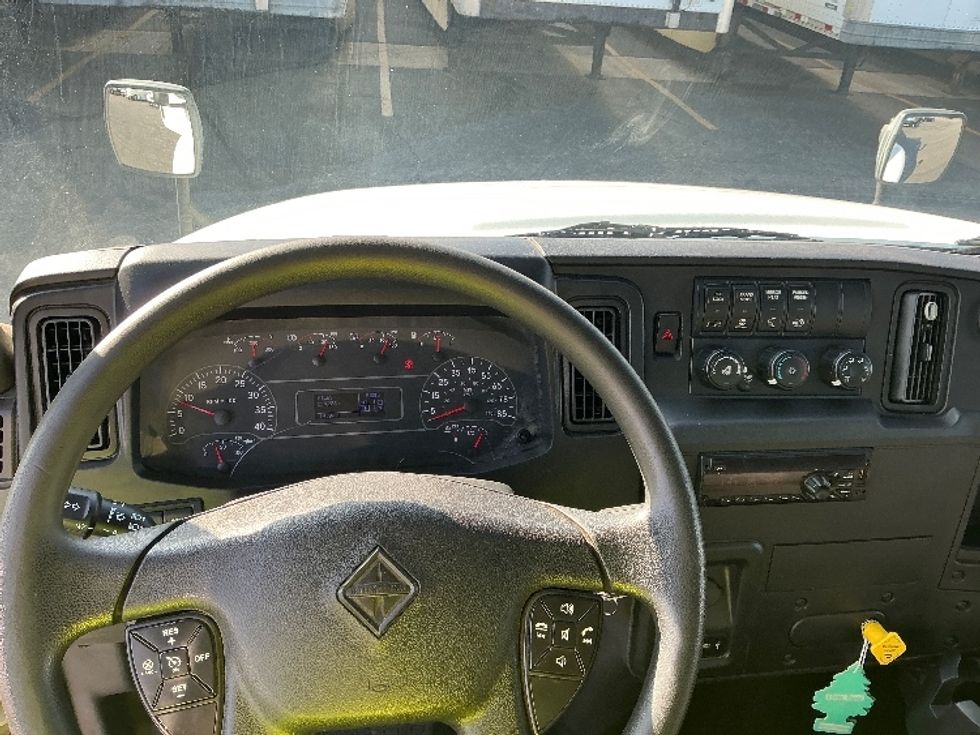 Flatbed Truck-Light and Medium Duty Trucks-International-2020-MV607-Torrance-CA-220,263\n\t\tmiles-$ 48,750 - Image 18