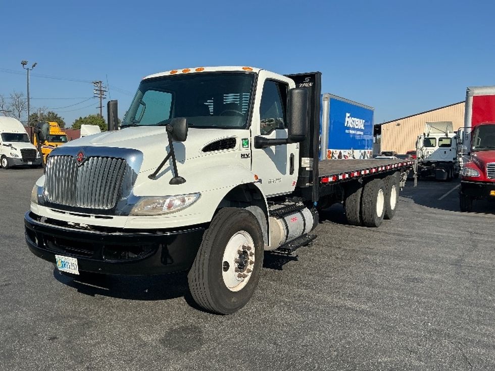 Flatbed Truck-Light and Medium Duty Trucks-International-2020-MV607-Torrance-CA-220,263\n\t\tmiles-$ 48,750 - Image 3