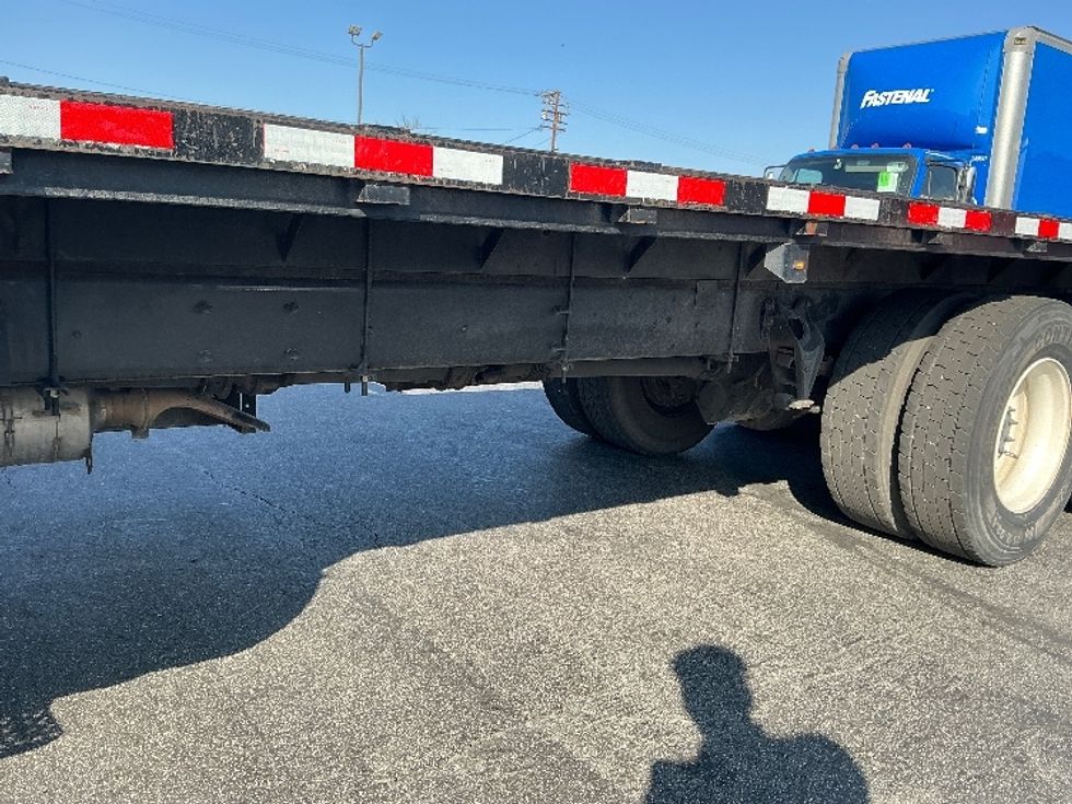 Flatbed Truck-Light and Medium Duty Trucks-International-2020-MV607-Torrance-CA-220,263\n\t\tmiles-$ 48,750 - Image 5