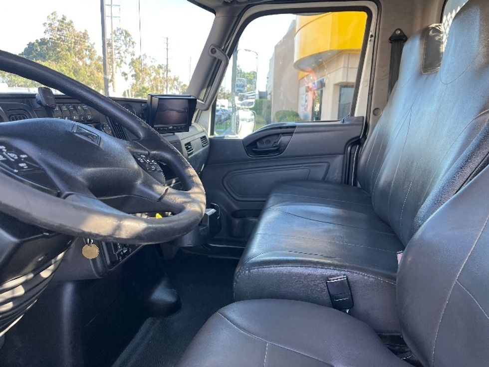 Flatbed Truck-Light and Medium Duty Trucks-International-2020-MV607-Torrance-CA-224,484\n\t\tmiles-$ 46,250 - Image 19
