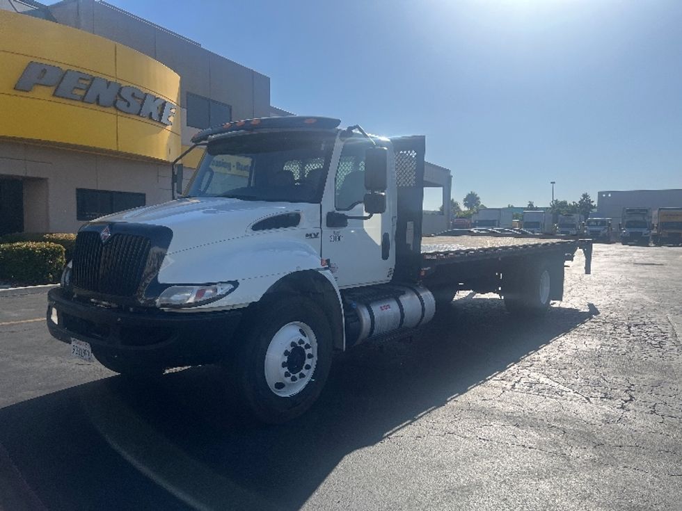 Flatbed Truck-Light and Medium Duty Trucks-International-2020-MV607-Torrance-CA-224,484\n\t\tmiles-$ 46,250 - Image 3