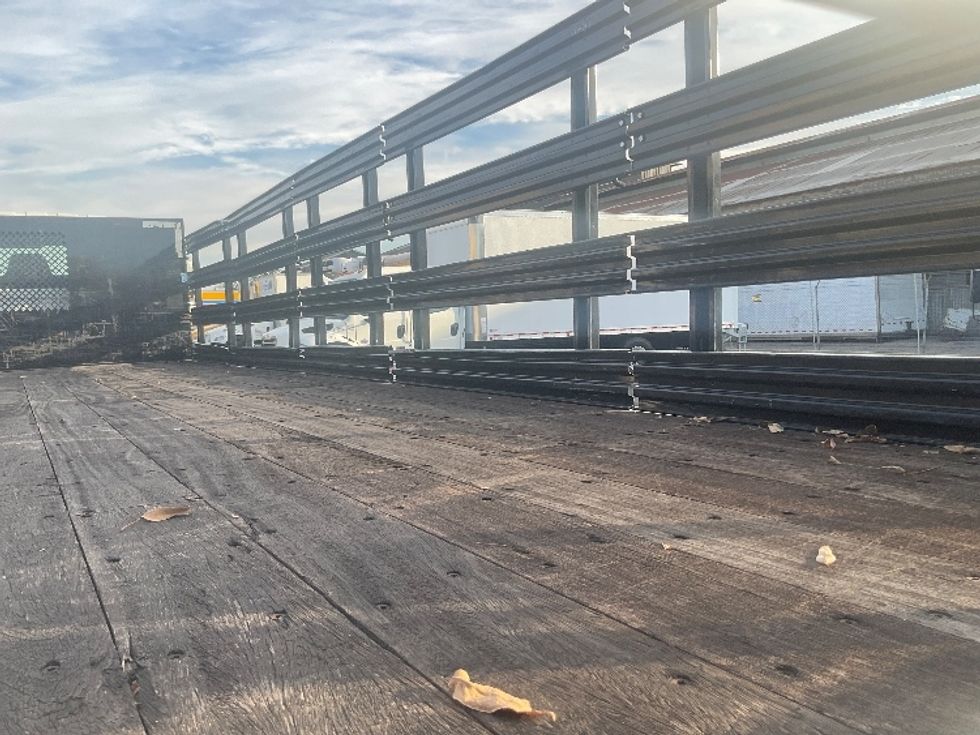 Flatbed Truck-Light and Medium Duty Trucks-International-2020-MV607-Torrance-CA-59,951\n\t\tmiles-$ 59,750 - Image 10