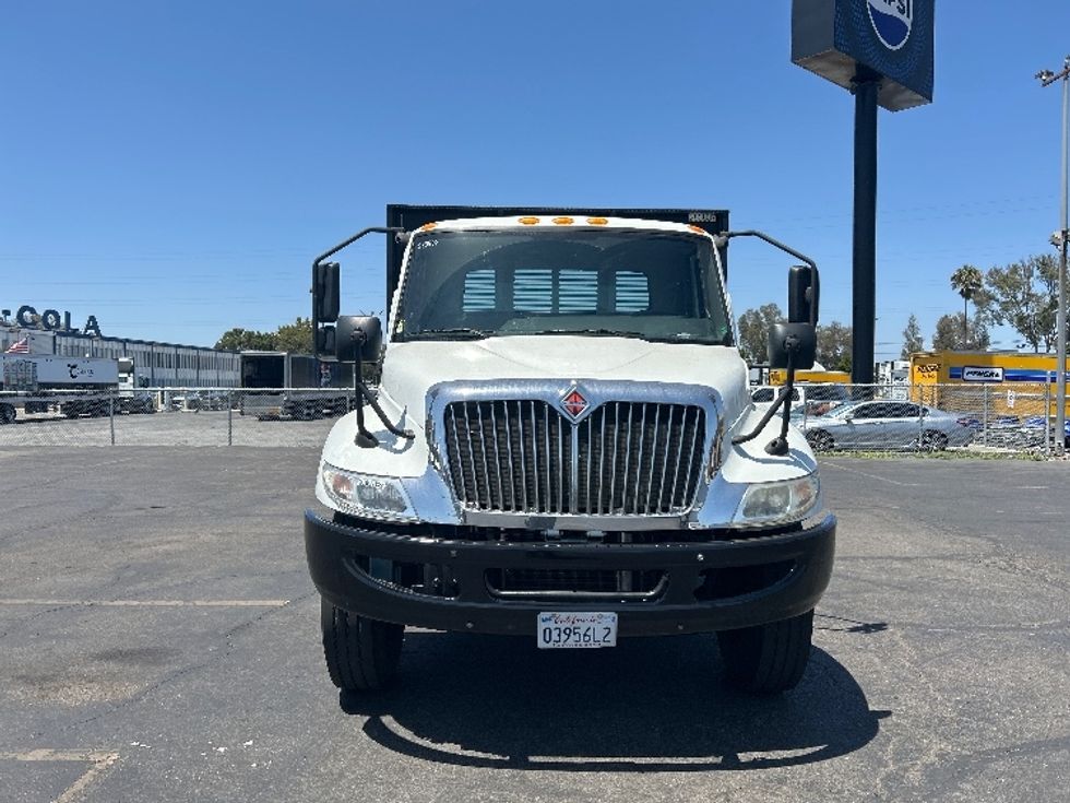 Flatbed Truck-Light and Medium Duty Trucks-International-2020-MV607-Torrance-CA-75,696\n\t\tmiles-$ 55,750 - Image 2