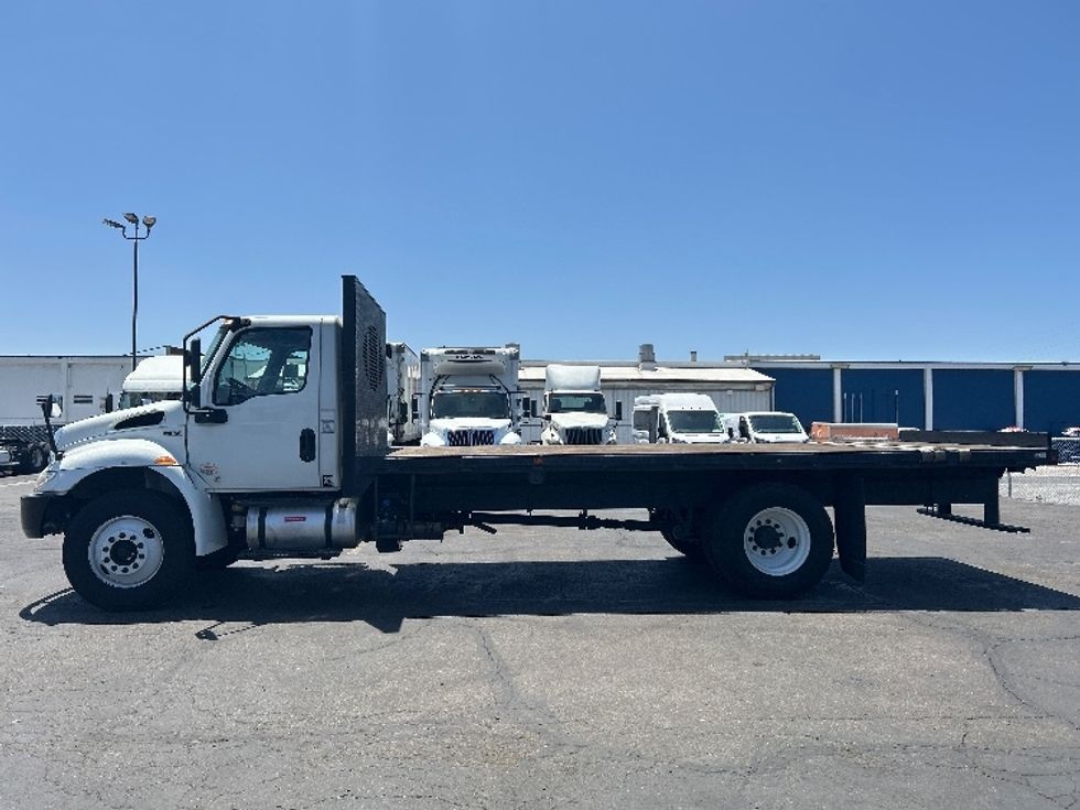 Flatbed Truck-Light and Medium Duty Trucks-International-2020-MV607-Torrance-CA-75,696\n\t\tmiles-$ 55,750 - Image 4