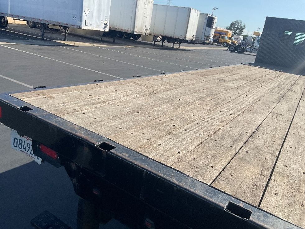 Flatbed Truck-Light and Medium Duty Trucks-International-2020-MV607-Torrance-CA-84,828\n\t\tmiles-$ 54,000 - Image 11