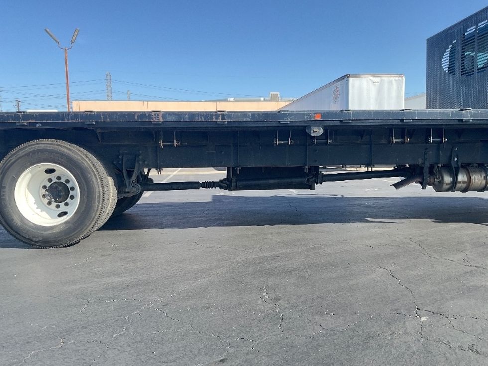Flatbed Truck-Light and Medium Duty Trucks-International-2020-MV607-Torrance-CA-84,828\n\t\tmiles-$ 54,000 - Image 14