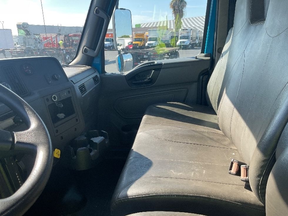 Flatbed Truck-Light and Medium Duty Trucks-International-2020-MV607-Torrance-CA-84,828\n\t\tmiles-$ 54,000 - Image 18