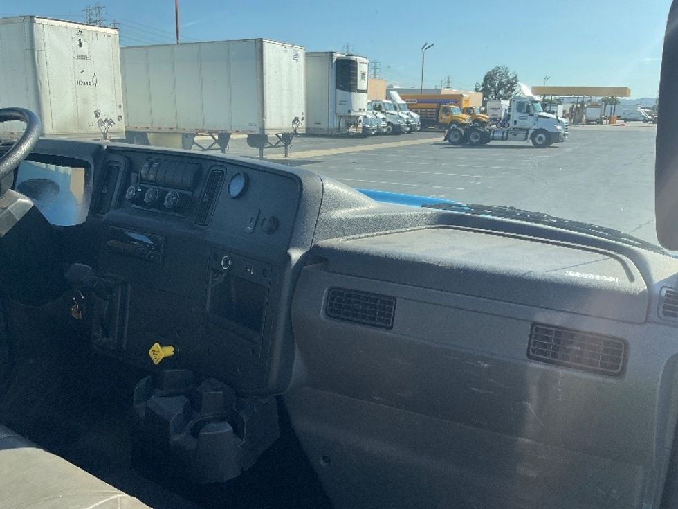 Flatbed Truck-Light and Medium Duty Trucks-International-2020-MV607-Torrance-CA-84,828\n\t\tmiles-$ 54,000 - Image 20