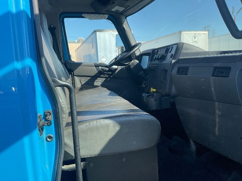 Flatbed Truck-Light and Medium Duty Trucks-International-2020-MV607-Torrance-CA-84,828\n\t\tmiles-$ 54,000 - Image 21