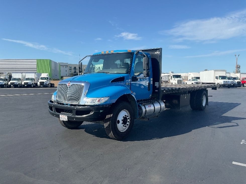 Flatbed Truck-Light and Medium Duty Trucks-International-2020-MV607-Torrance-CA-84,828\n\t\tmiles-$ 54,000 - Image 3