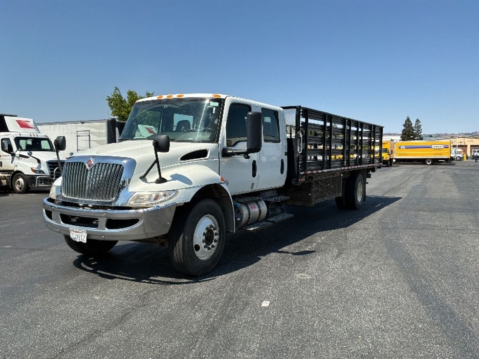 Flatbed Truck-Light and Medium Duty Trucks-International-2020-MV607-West Sacramento-CA-153,340\n\t\tmiles-$ 55,500 - Image 1