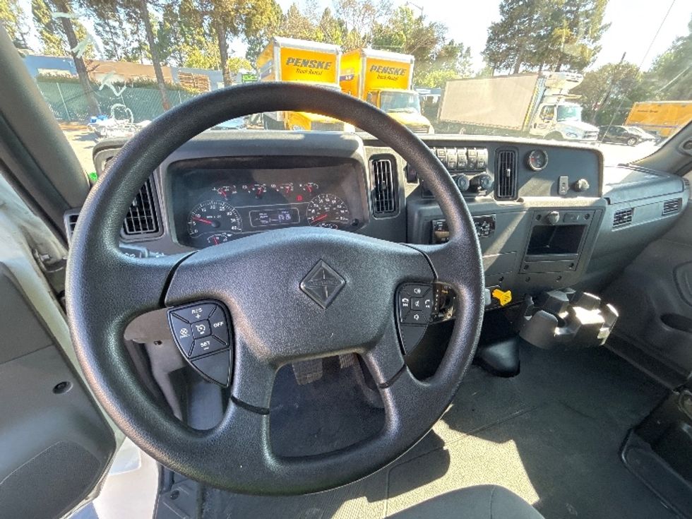 Flatbed Truck-Light and Medium Duty Trucks-International-2020-MV607-West Sacramento-CA-17,274\n\t\tmiles-$ 79,750 - Image 18