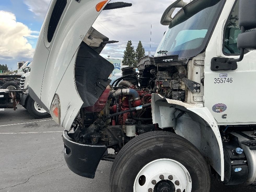 Flatbed Truck-Light and Medium Duty Trucks-International-2020-MV607-West Sacramento-CA-257,760\n\t\tmiles-$ 36,500 - Image 22
