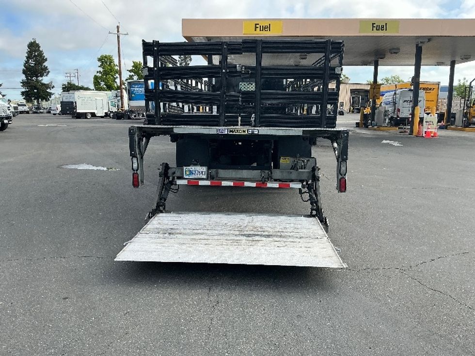 Flatbed Truck-Light and Medium Duty Trucks-International-2020-MV607-West Sacramento-CA-257,760\n\t\tmiles-$ 36,500 - Image 9