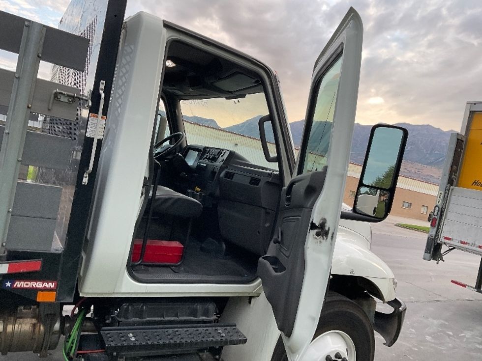 Flatbed Truck-Light and Medium Duty Trucks-International-2020-MV607-West Valley City-UT-143,375\n\t\tmiles-$ 52,250 - Image 18
