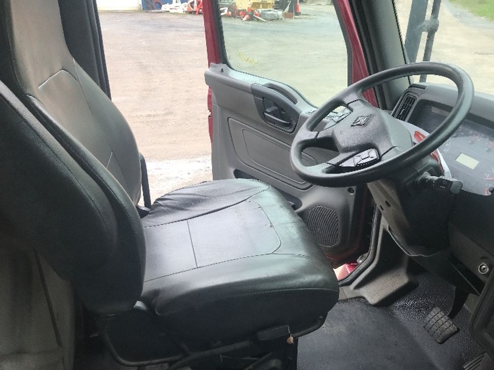 Flatbed Truck-Light and Medium Duty Trucks-International-2020-MV607-Whitesboro-NY-195,247\n\t\tmiles-$ 64,500 - Image 17