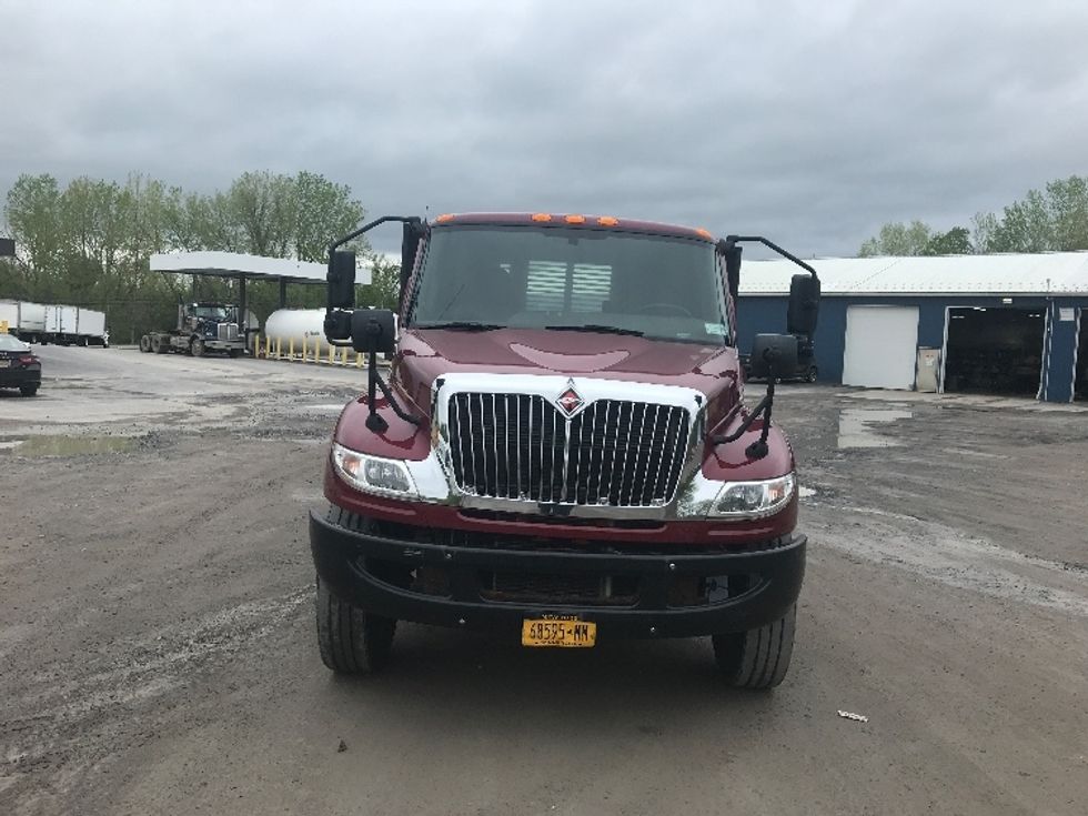 Flatbed Truck-Light and Medium Duty Trucks-International-2020-MV607-Whitesboro-NY-195,247\n\t\tmiles-$ 64,500 - Image 2