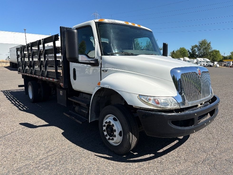 Flatbed Truck-Light and Medium Duty Trucks-International-2020-MV607LP-Portland-OR-85,126\n\t\tmiles-$ 42,250 - Image 1