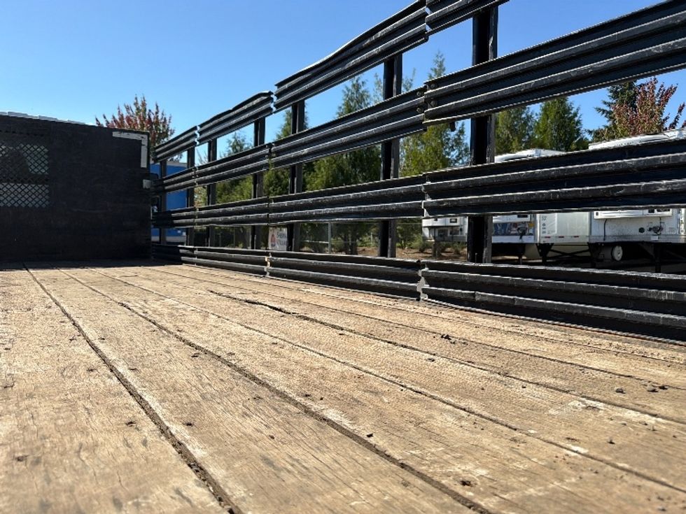 Flatbed Truck-Light and Medium Duty Trucks-International-2020-MV607LP-Portland-OR-85,126\n\t\tmiles-$ 42,250 - Image 10