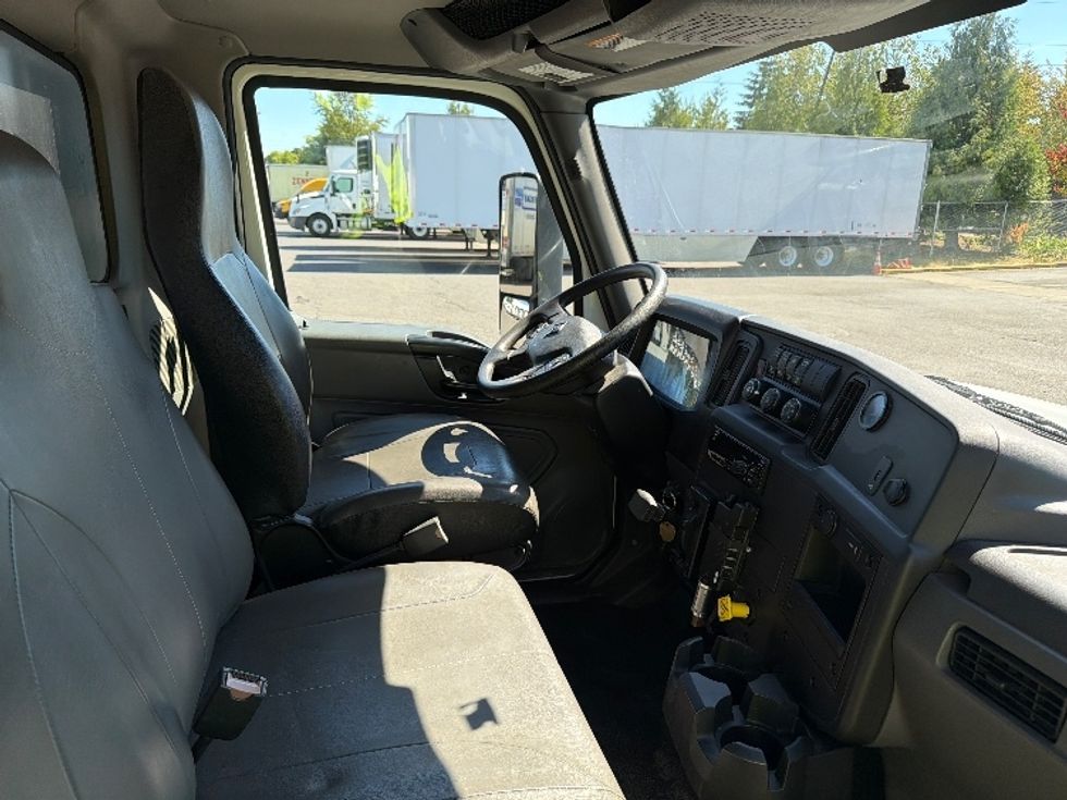 Flatbed Truck-Light and Medium Duty Trucks-International-2020-MV607LP-Portland-OR-85,126\n\t\tmiles-$ 42,250 - Image 20