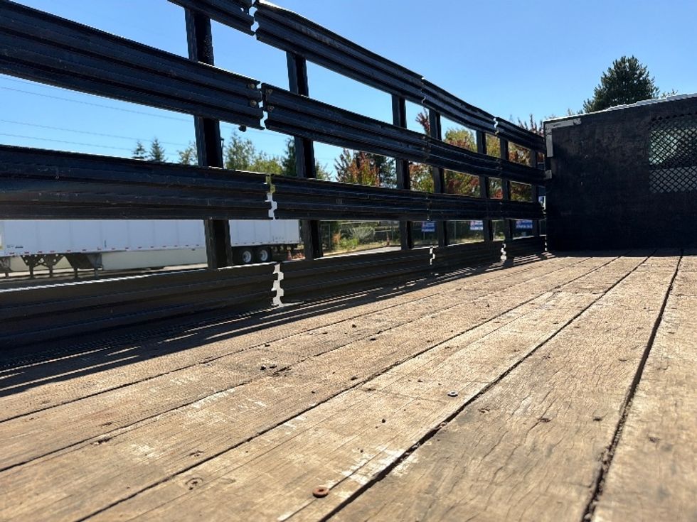 Flatbed Truck-Light and Medium Duty Trucks-International-2020-MV607LP-Portland-OR-85,126\n\t\tmiles-$ 42,250 - Image 9
