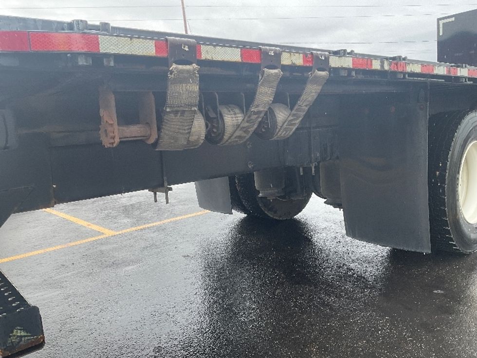 Flatbed Truck-Light and Medium Duty Trucks-International-2021-MV607-Akron-OH-116,699\n\t\tmiles-$ 61,750 - Image 12