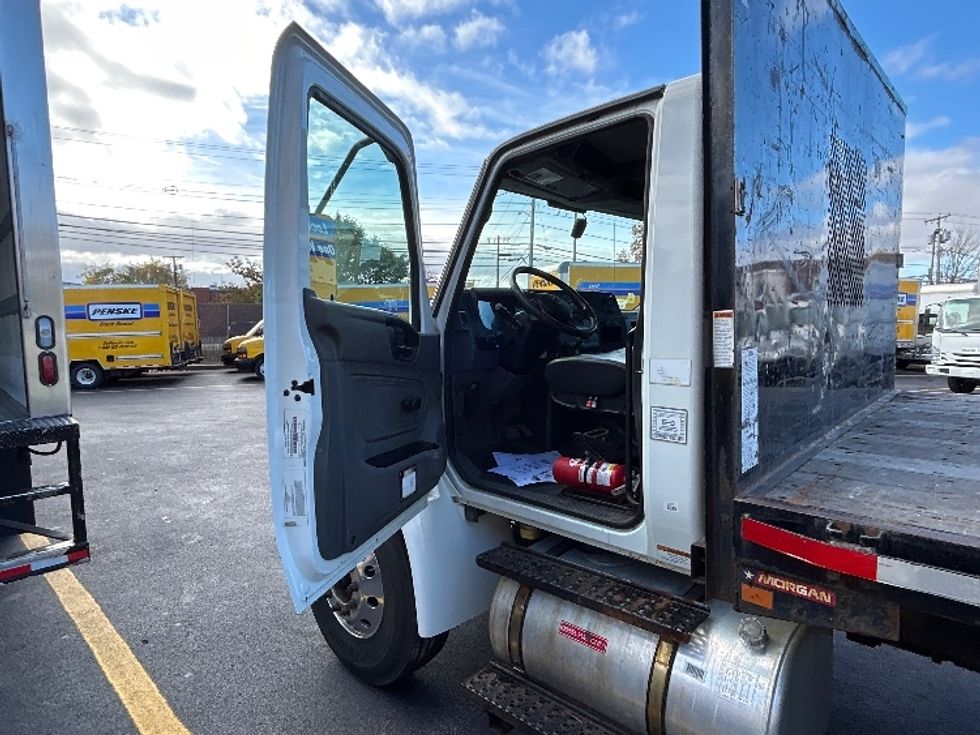 Flatbed Truck-Light and Medium Duty Trucks-International-2021-MV607-Braintree-MA-189,564\n\t\tmiles-$ 45,750 - Image 16