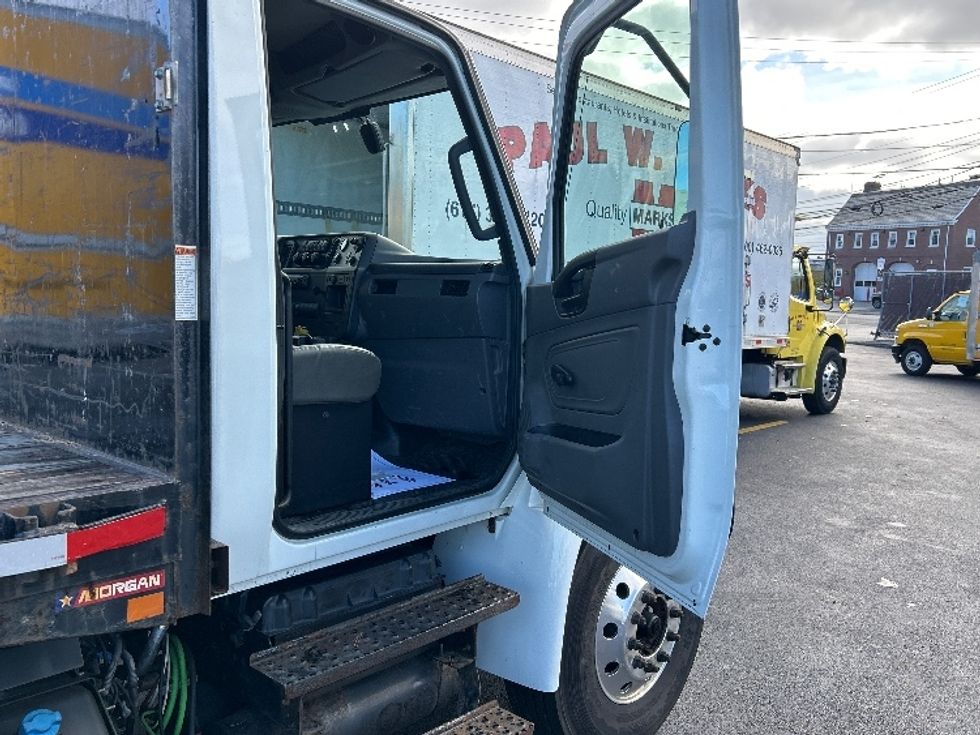 Flatbed Truck-Light and Medium Duty Trucks-International-2021-MV607-Braintree-MA-189,564\n\t\tmiles-$ 45,750 - Image 20