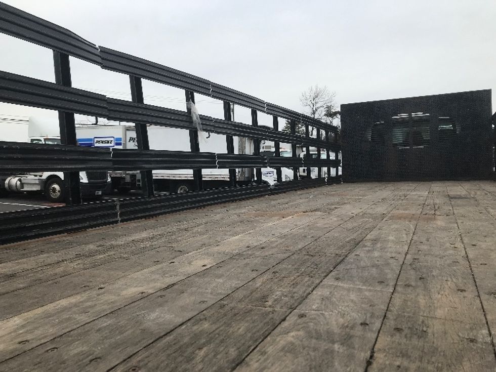 Flatbed Truck-Light and Medium Duty Trucks-International-2021-MV607-Capitol Heights-MD-238,206\n\t\tmiles-$ 49,000 - Image 10