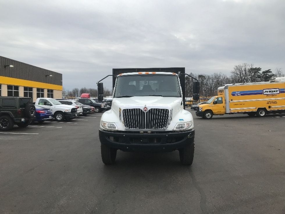 Flatbed Truck-Light and Medium Duty Trucks-International-2021-MV607-Capitol Heights-MD-238,206\n\t\tmiles-$ 49,000 - Image 2