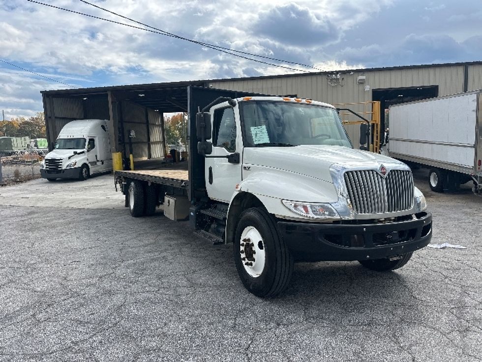 Flatbed Truck-Light and Medium Duty Trucks-International-2021-MV607-Forest Park-GA-147,090\n\t\tmiles-$ 61,500 - Image 1