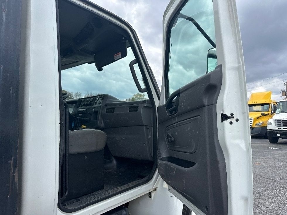 Flatbed Truck-Light and Medium Duty Trucks-International-2021-MV607-Forest Park-GA-147,090\n\t\tmiles-$ 61,500 - Image 16