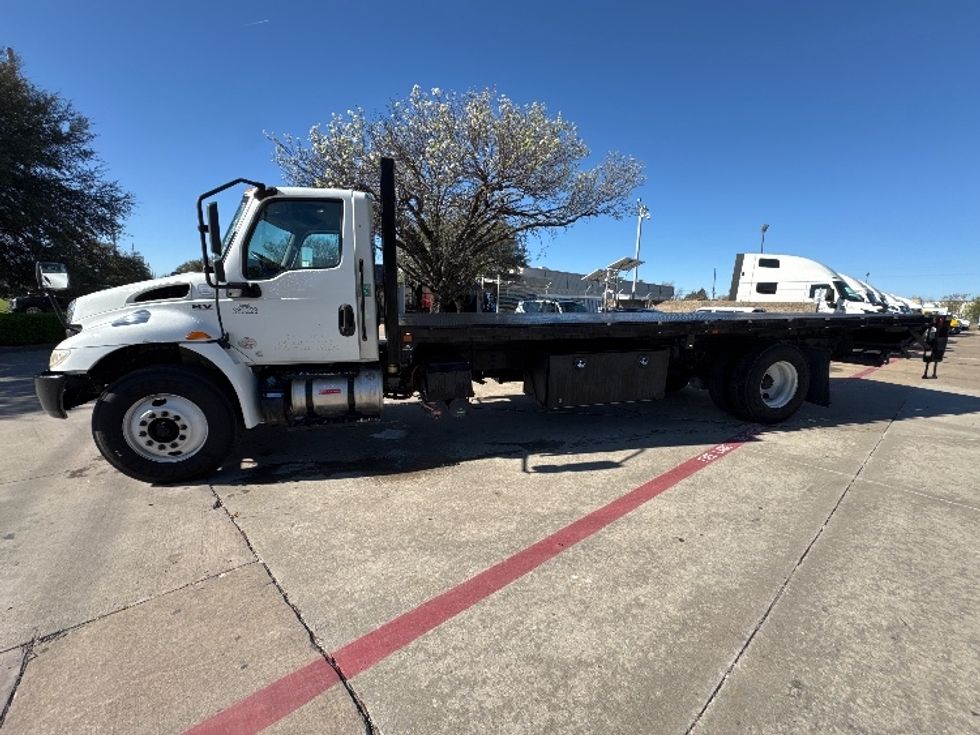 Flatbed Truck-Light and Medium Duty Trucks-International-2021-MV607-Garland-TX-144,714\n\t\tmiles-$ 50,250 - Image 4