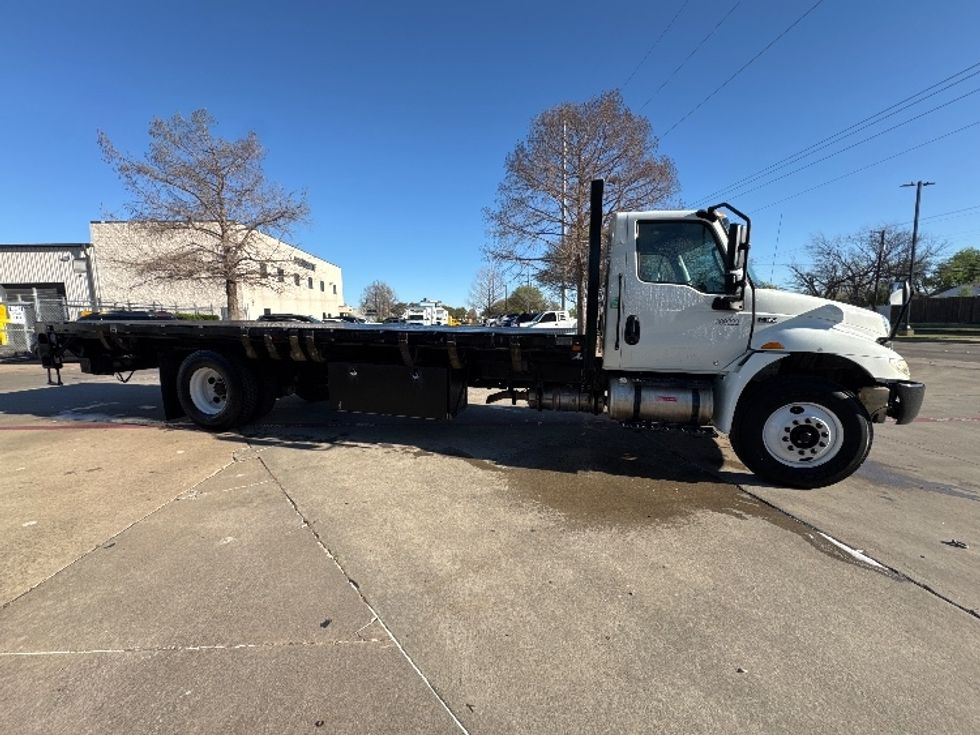 Flatbed Truck-Light and Medium Duty Trucks-International-2021-MV607-Garland-TX-151,225\n\t\tmiles-$ 49,750 - Image 12