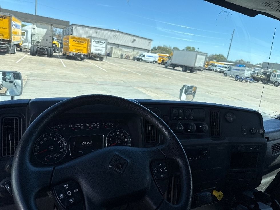 Flatbed Truck-Light and Medium Duty Trucks-International-2021-MV607-Garland-TX-151,225\n\t\tmiles-$ 49,750 - Image 15