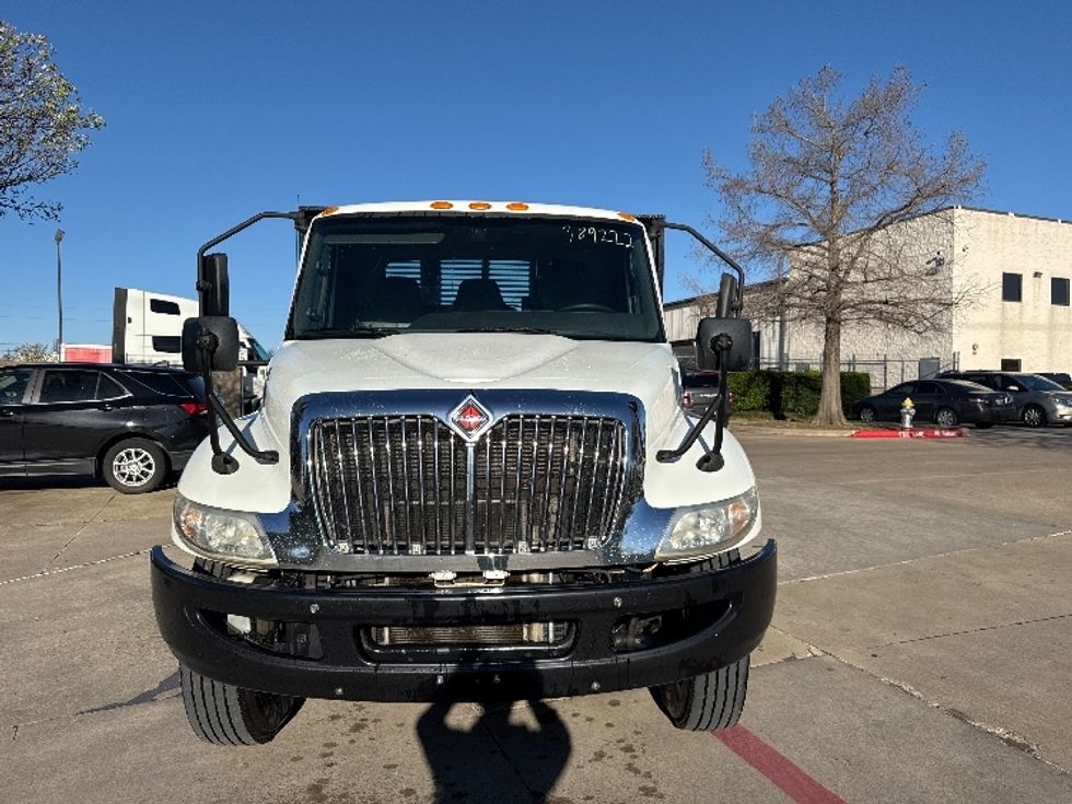 Flatbed Truck-Light and Medium Duty Trucks-International-2021-MV607-Garland-TX-151,225\n\t\tmiles-$ 49,750 - Image 2
