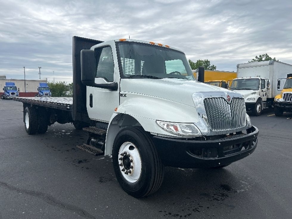 Flatbed Truck-Light and Medium Duty Trucks-International-2021-MV607-Indianapolis-IN-252,665\n\t\tmiles-$ 33,250 - Image 1
