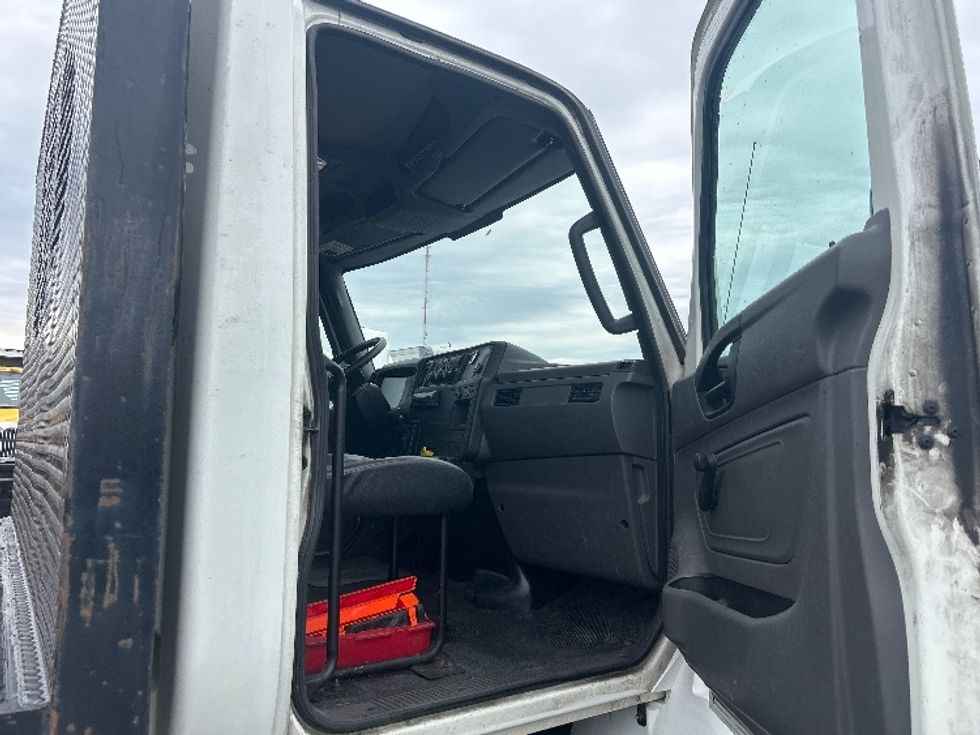 Flatbed Truck-Light and Medium Duty Trucks-International-2021-MV607-Indianapolis-IN-252,665\n\t\tmiles-$ 33,250 - Image 18