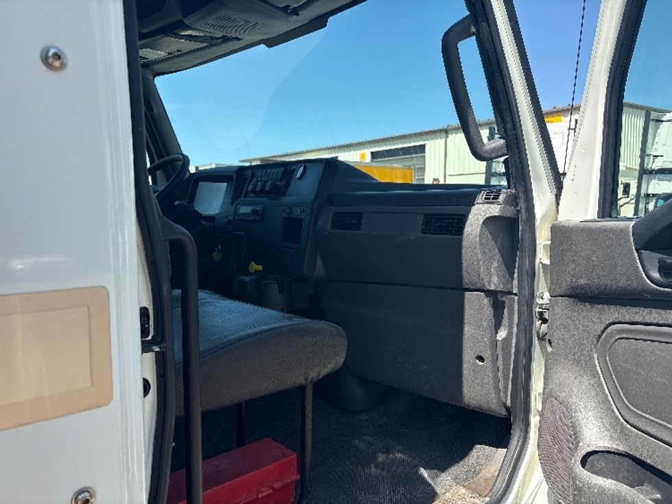 Flatbed Truck-Light and Medium Duty Trucks-International-2021-MV607-Mebane-NC-129,821\n\t\tmiles-$ 80,750 - Image 16